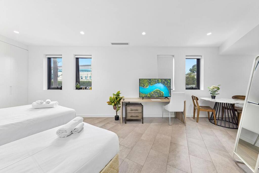 Studio For Long Term Tenants In Strathfield Cbd Cité de Cité de Sydney Extérieur photo